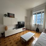 Affitto 2 camera casa di 60 m² in Milano