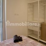 Affitto 2 camera appartamento di 110 m² in Ragusa