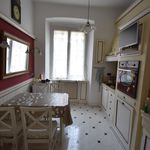 Rent 5 bedroom apartment of 78 m² in Genoa