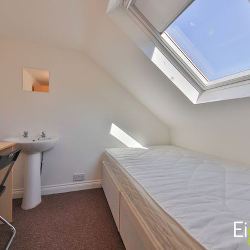 Terraced house to rent in Milner Road, Brighton, East Sussex BN2 Moulsecoomb