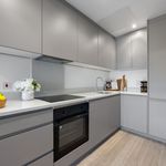 Rent 4 bedroom apartment of 60 m² in Milton Keynes