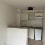 Rent 2 bedroom apartment of 32 m² in Talence