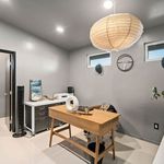Rent 4 bedroom house of 254 m² in Los Angeles