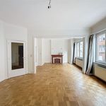 Huur 2 slaapkamer appartement van 126 m² in Etterbeek