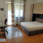 Affitto 4 camera appartamento di 103 m² in Ancona