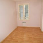 Rent 2 bedroom apartment of 43 m² in Espalion