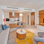 Rent 1 bedroom apartment of 135 m² in Dubai