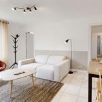 Rent 5 bedroom apartment of 81 m² in Bordeaux