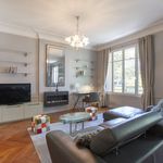 Appartement de 94 m² avec 2 chambre(s) en location à Paris