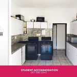 Rent 4 bedroom apartment of 1200 m² in Pretoria
