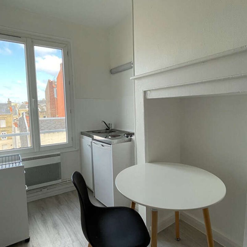 Location appartement 1 pièce 23 m² Le Havre (76600)