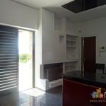 Ενοικίαση 4 υπνοδωμάτιο σπίτι από 310 m² σε Penteli Municipal Unit