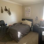 Rent 2 bedroom apartment in Fullerton