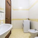 Rent a room of 118 m² in Padua