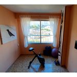 Rent 4 bedroom apartment of 105 m² in Alicante