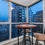 Appartement de 742 m² avec 2 chambre(s) en location à Vancouver