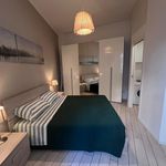 Rent 1 bedroom apartment of 55 m² in Milano
