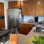 Rent 3 bedroom apartment of 126 m² in Costa Mesa
