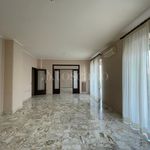 Rent 7 bedroom apartment of 200 m² in Catania