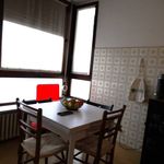 Affitto 3 camera appartamento di 73 m² in Torino