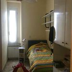 Affitto 4 camera appartamento di 95 m² in Roma