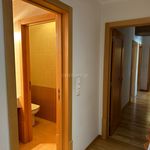 Rent 4 bedroom apartment of 197 m² in Lisboa