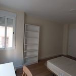 Alquilo 4 dormitorio apartamento de 128 m² en Jaén