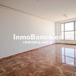 2 dormitorio apartamento de 76 m² en València