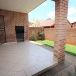 Rent 2 bedroom apartment of 101 m² in City of Tshwane