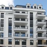 Rent 3 bedroom apartment of 63 m² in Clamart