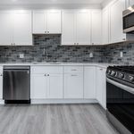 Rent 3 bedroom apartment of 164 m² in New Haven