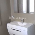 Rent 5 bedroom apartment of 103 m² in Lugo