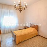 Rent 3 bedroom apartment of 90 m² in Pavia