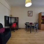 Rent a room of 108 m² in Loures