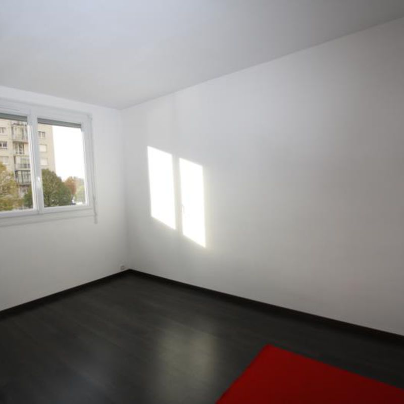 LOCATION d'un appartement de 4 pièces (69 m²) à ORLEANS Orléans