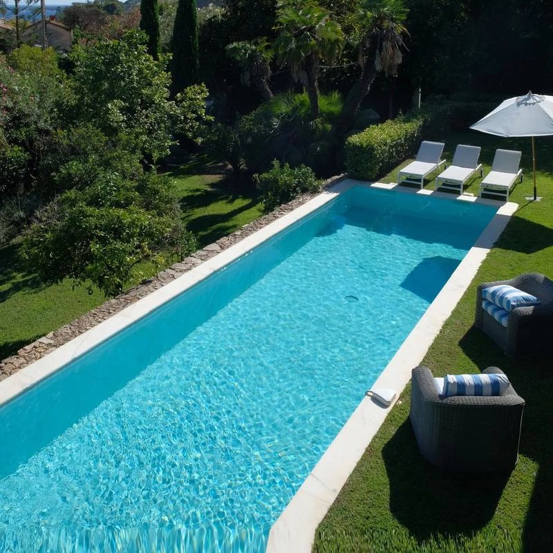Beautiful Mansion With Sea View Le Golfe Juan