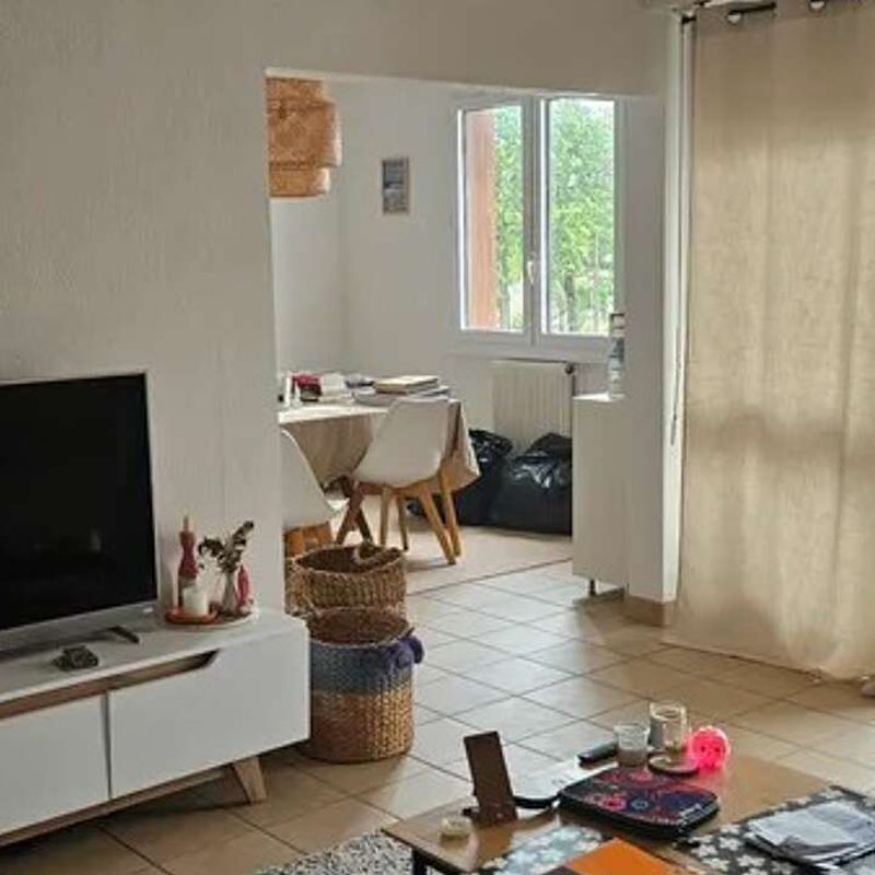 Location appartement 4 pièces 94 m² Bordeaux (33000)