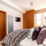 Rent 2 bedroom flat of 101 m² in London