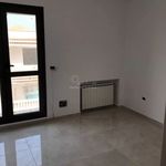 Appartement de 130 m² avec 3 chambre(s) en location à Cité Jaouhara