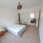 Rent 2 bedroom apartment of 7117 m² in Saint-Martin-de-Mailloc
