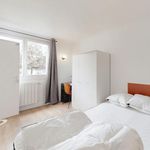 Appartement de 81 m² avec 5 chambre(s) en location à Bordeaux