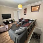 Rent 4 bedroom apartment of 95 m² in Esatpaşa