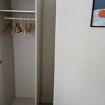Rent a room of 300 m² in Bruxelles