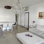 Ενοικίαση 3 υπνοδωμάτιο διαμέρισμα από 140 m² σε Glyfada