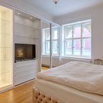 Miete 4 Schlafzimmer wohnung von 144 m² in München