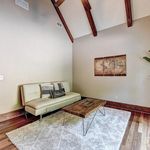 Rent 2 bedroom apartment of 542 m² in Gainesville