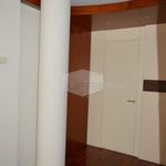 Alquilo 4 dormitorio casa de 184 m² en Manresa