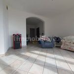 Rent 4 bedroom apartment of 90 m² in Villarbasse