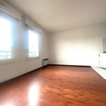 Rent 1 bedroom apartment of 29 m² in MONTIGNY