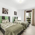 Alquilo 2 dormitorio apartamento de 100 m² en Nueva Andalucía